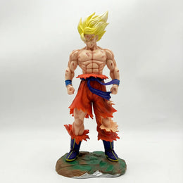 Super Saiyan Son Goku Action Figure 22cm with Base
