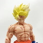 Super Saiyan Son Goku Action Figure 22cm with Base